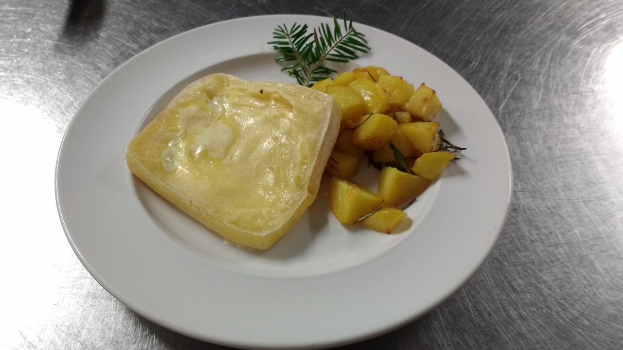 Maso Valfloriana Hotel Eksteriør billede